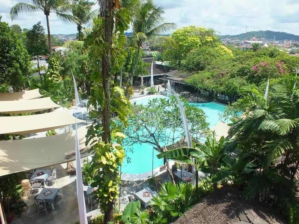 Mesra Business & Resort Hotel Samarinda Ngoại thất bức ảnh