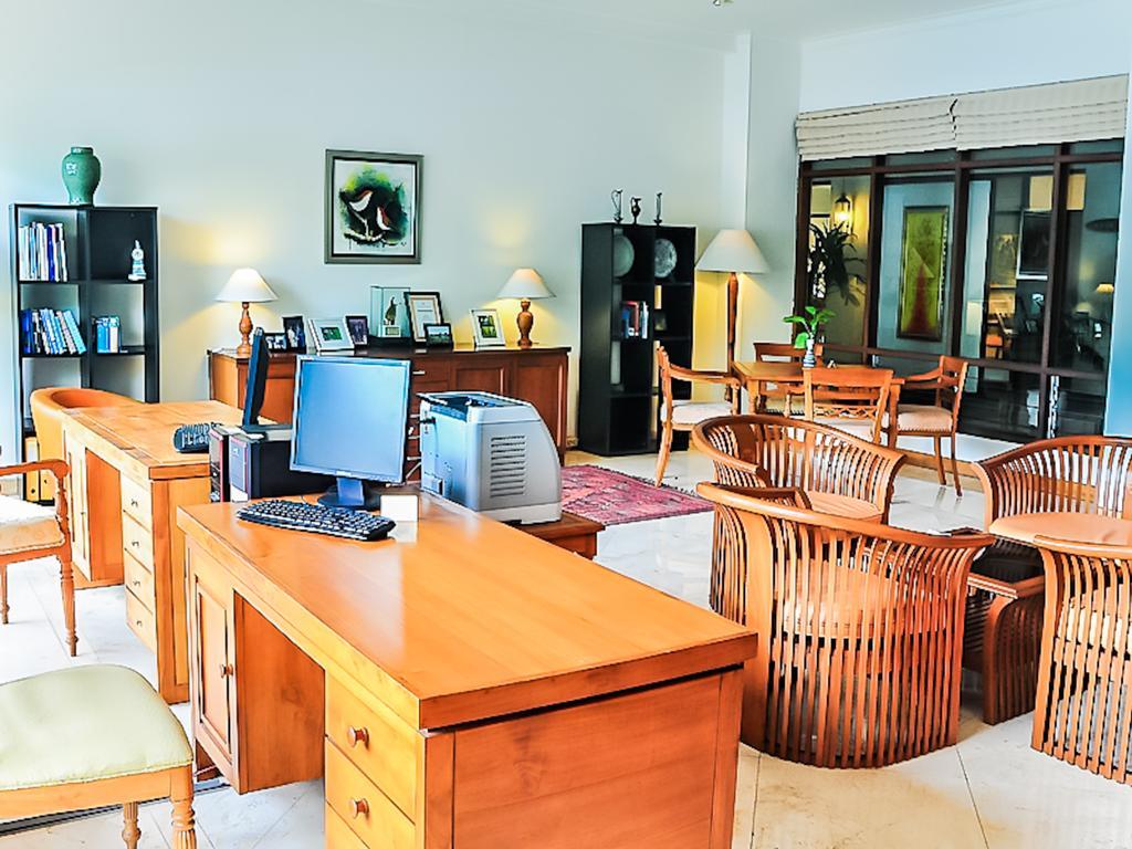 Mesra Business & Resort Hotel Samarinda Ngoại thất bức ảnh