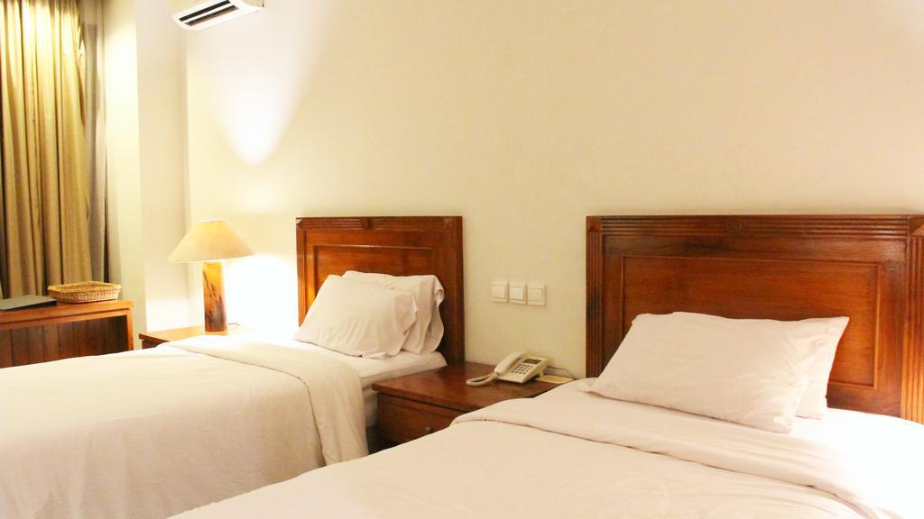 Mesra Business & Resort Hotel Samarinda Ngoại thất bức ảnh