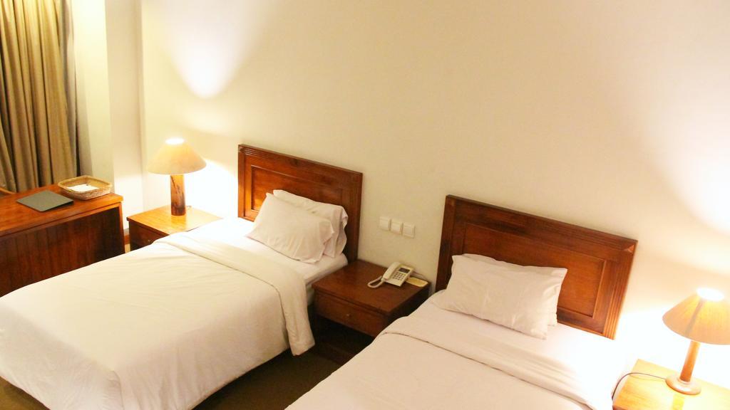 Mesra Business & Resort Hotel Samarinda Ngoại thất bức ảnh