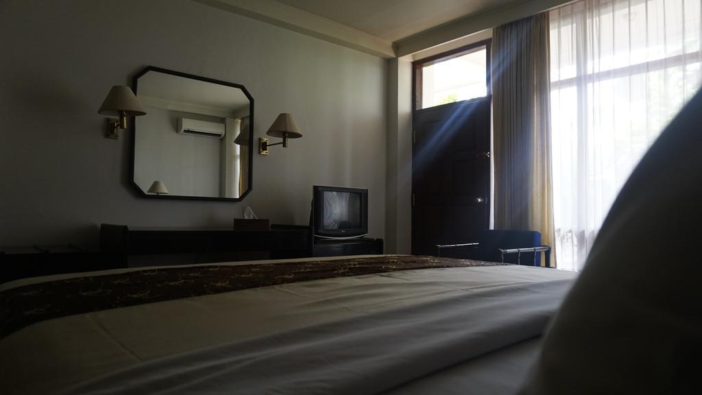 Mesra Business & Resort Hotel Samarinda Ngoại thất bức ảnh
