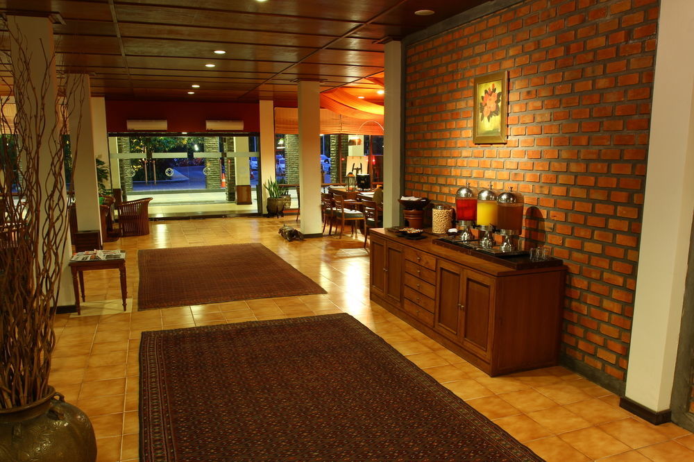 Mesra Business & Resort Hotel Samarinda Ngoại thất bức ảnh